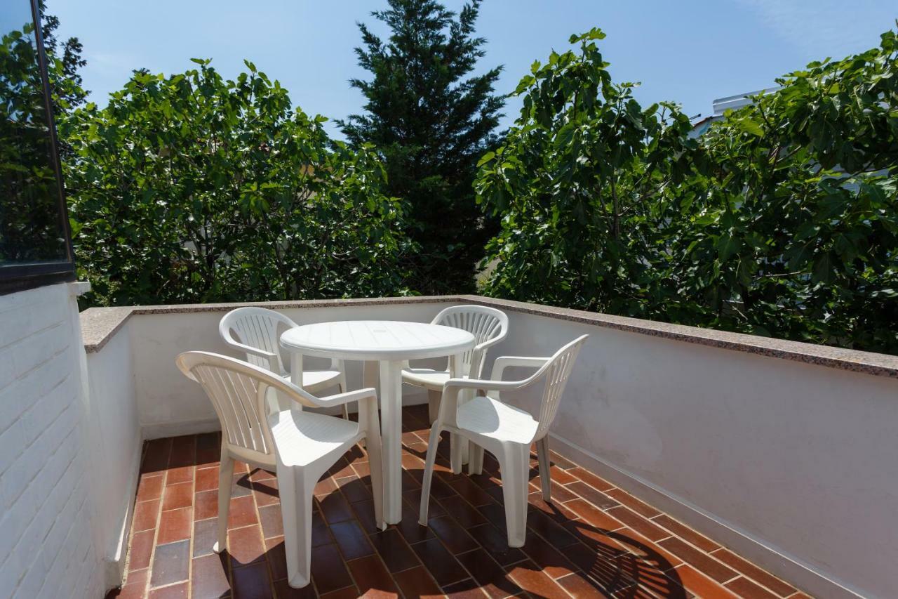 Apartman Jezevac Krk Town Exterior photo