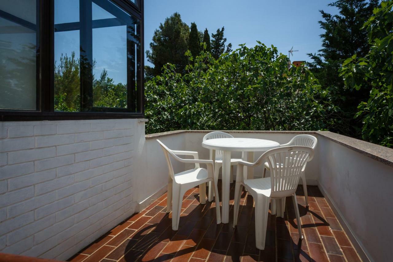 Apartman Jezevac Krk Town Exterior photo