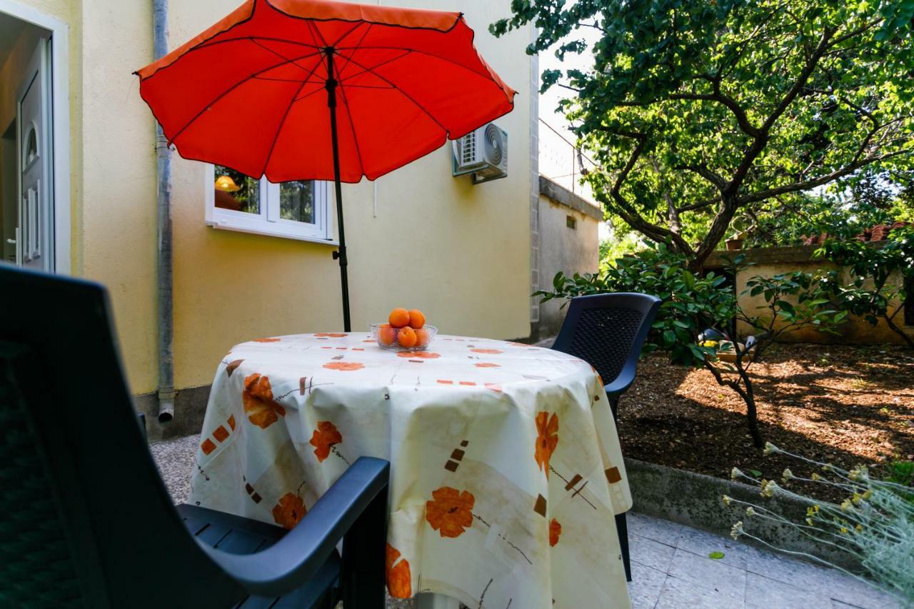 Apartman Jezevac Krk Town Exterior photo