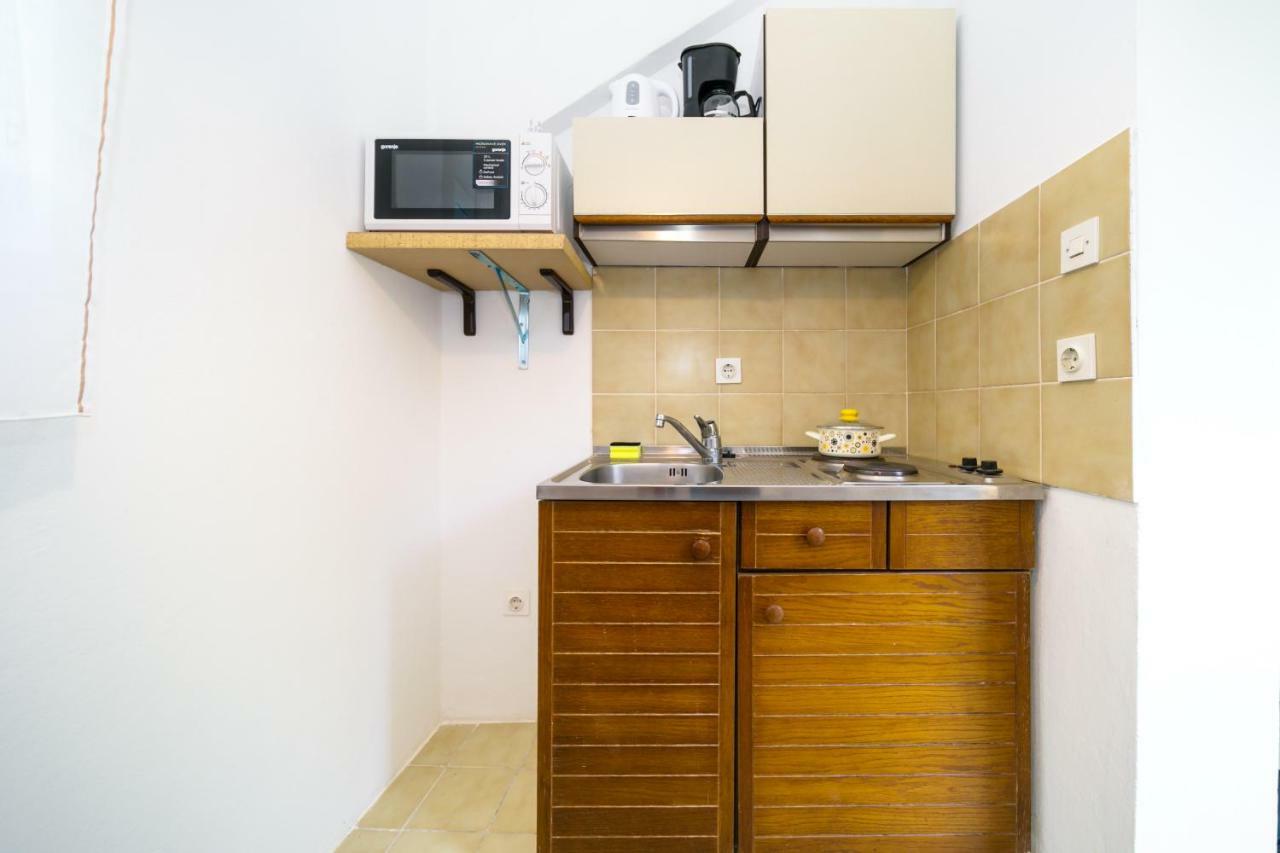 Apartman Jezevac Krk Town Exterior photo